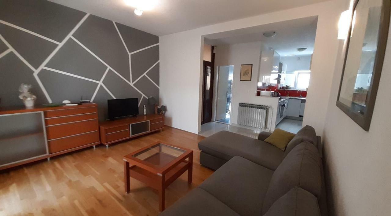 Apartment Petra Baška Voda Kültér fotó